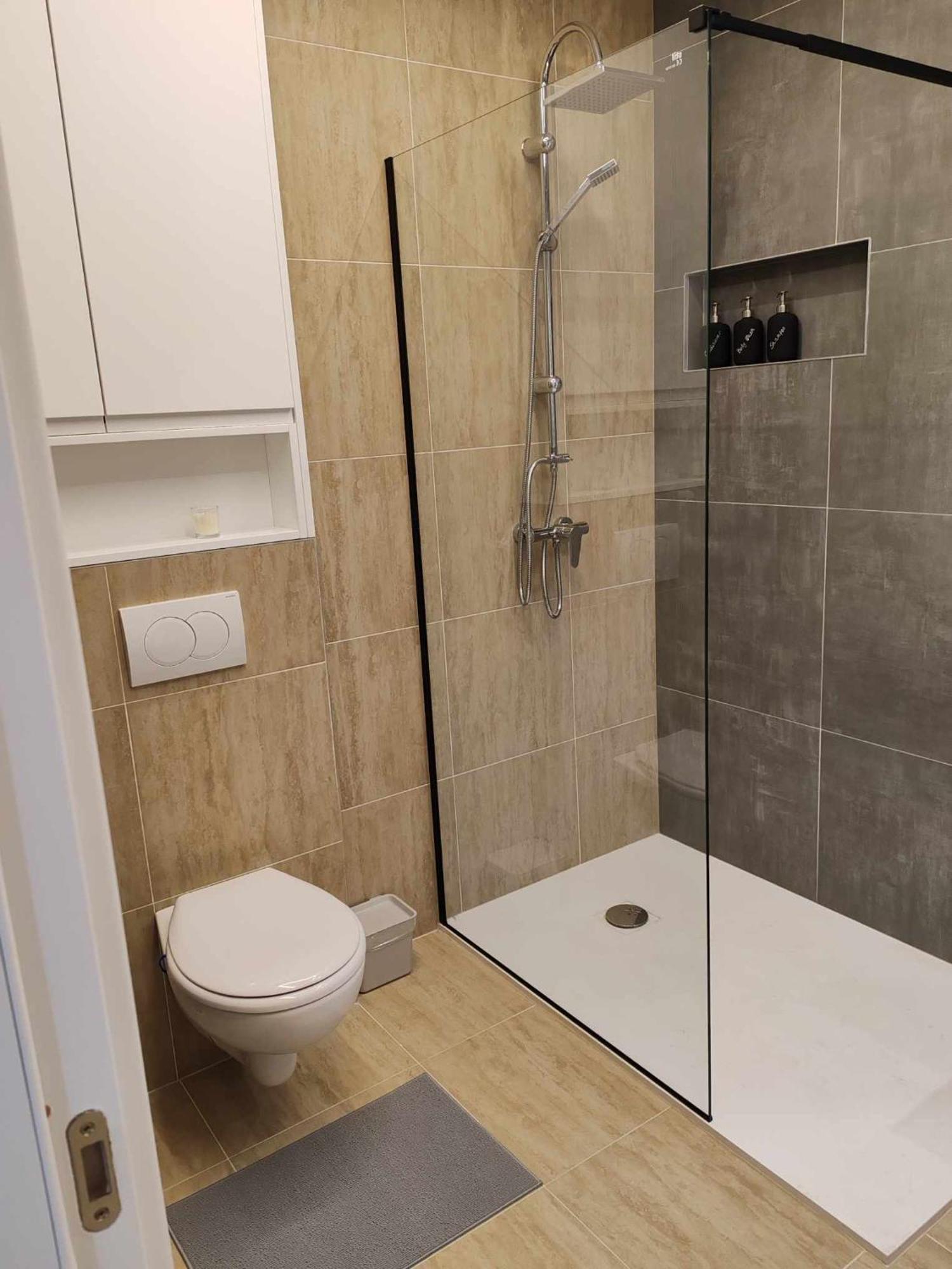 Apartman „Karolina” Nova Gradiska Zewnętrze zdjęcie