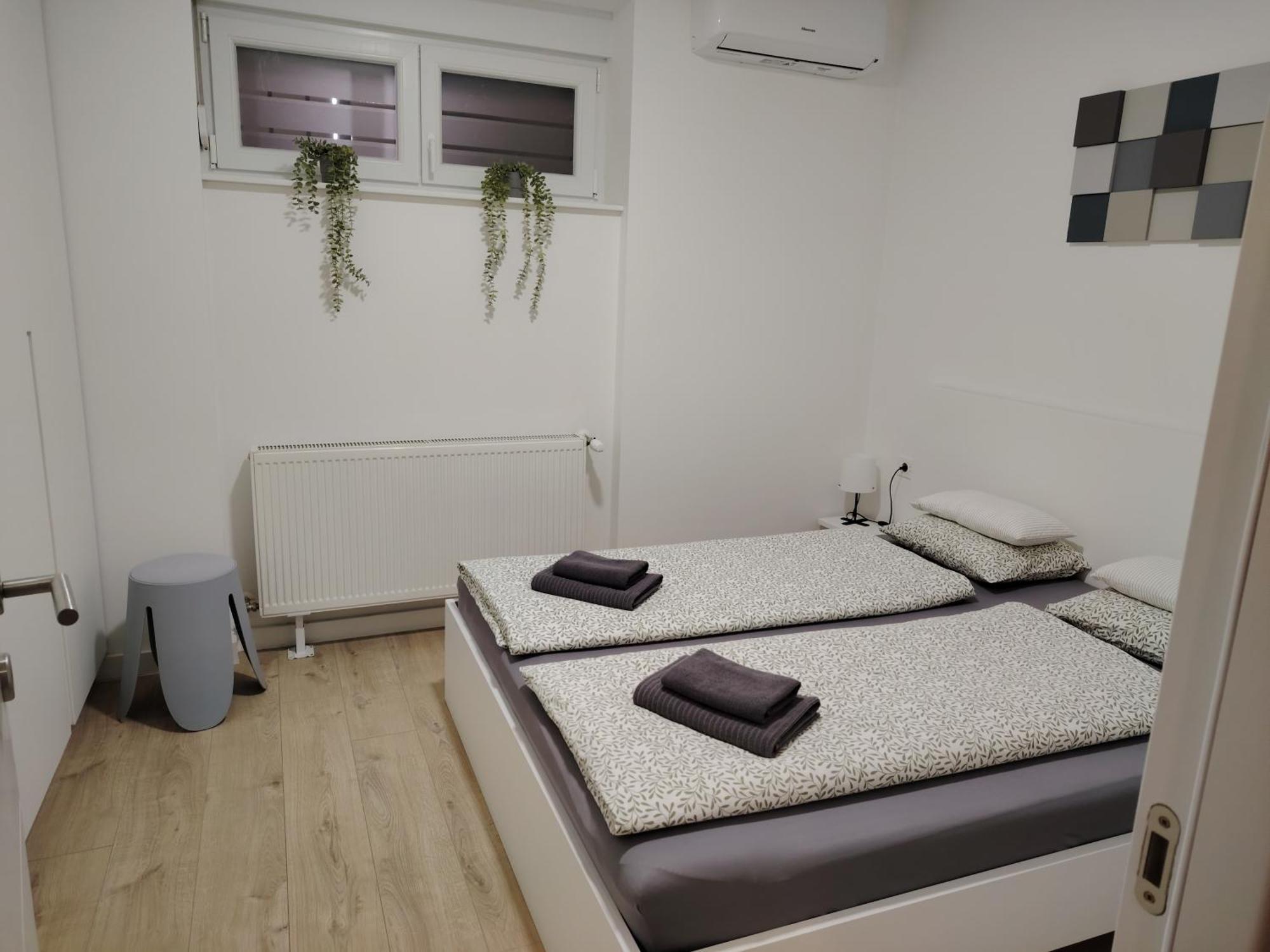 Apartman „Karolina” Nova Gradiska Zewnętrze zdjęcie